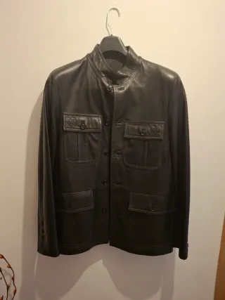 Chaqueta de Piel Negra Talla 48