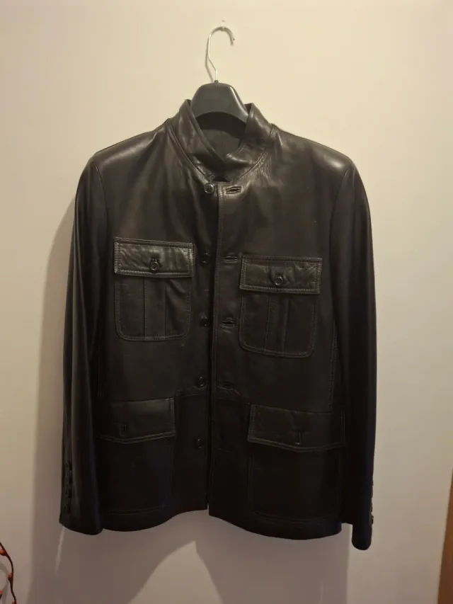 Chaqueta de Piel Negra Talla 48