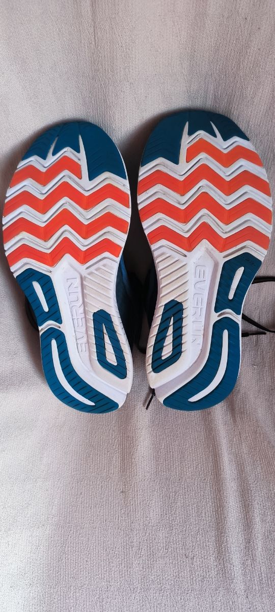 Zapatillas Saucony ISO 2 Hombre Azul/Negro.