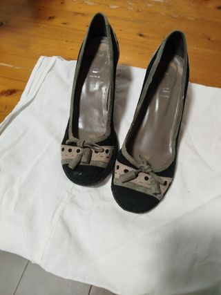 Zapatos VERA PELL negros y verde oliva