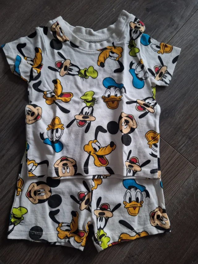 Conjunto bebé Mickey Mouse Primark
