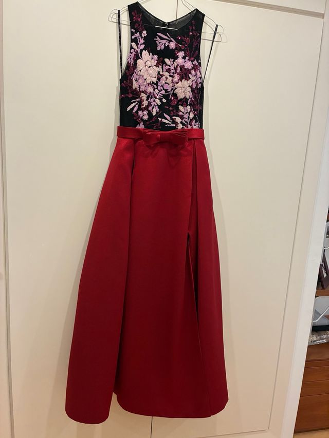 Elegante vestido fiesta/madrina boda en burdeos