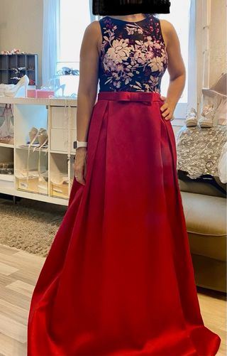 Elegante vestido fiesta/madrina boda en burdeos