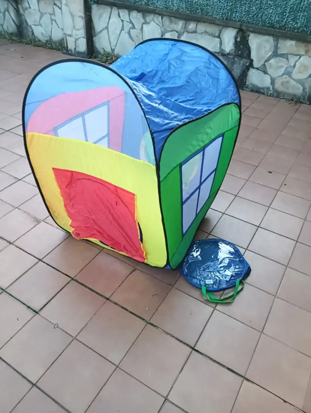 Caseta infantil plegable