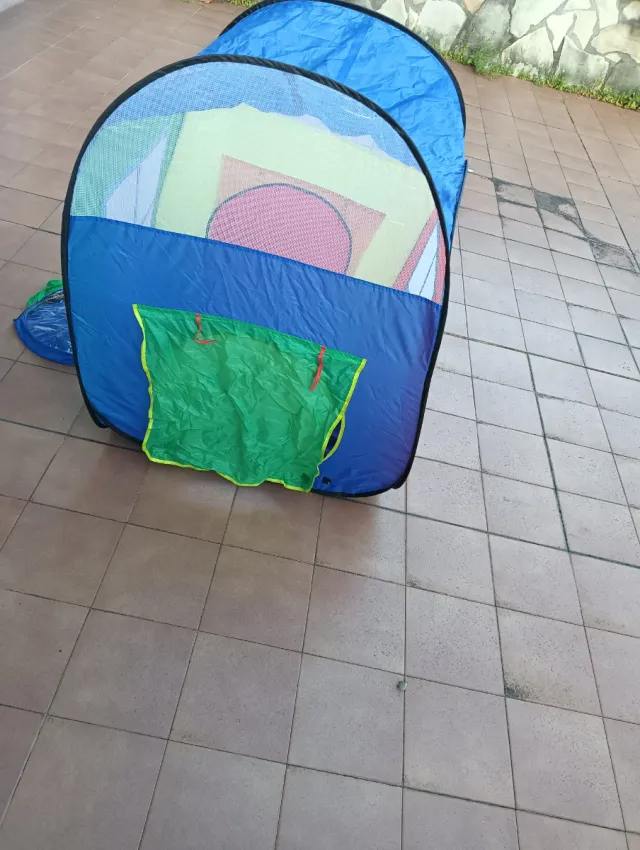 Caseta infantil plegable