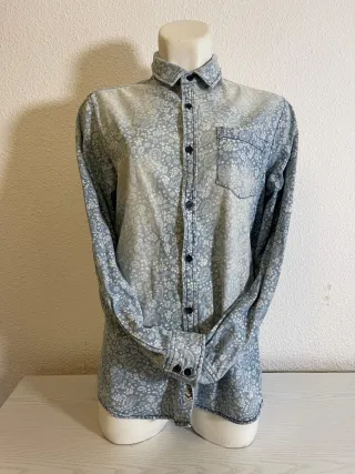 Camisa vaquera estampada