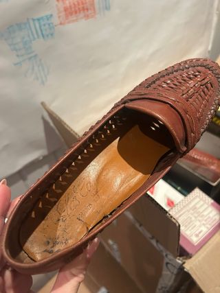 Zapatos Castellanos de Piel Marrones. De Mallorca