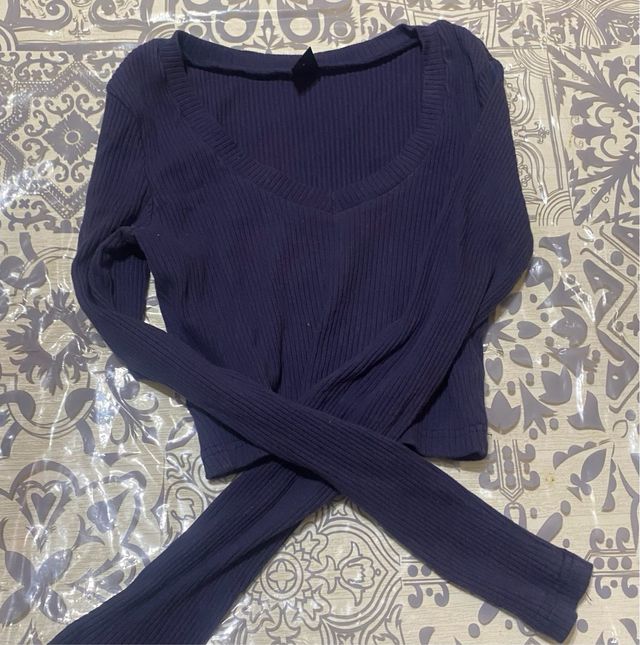 Lote 3 camisetas ajustadas y cortas