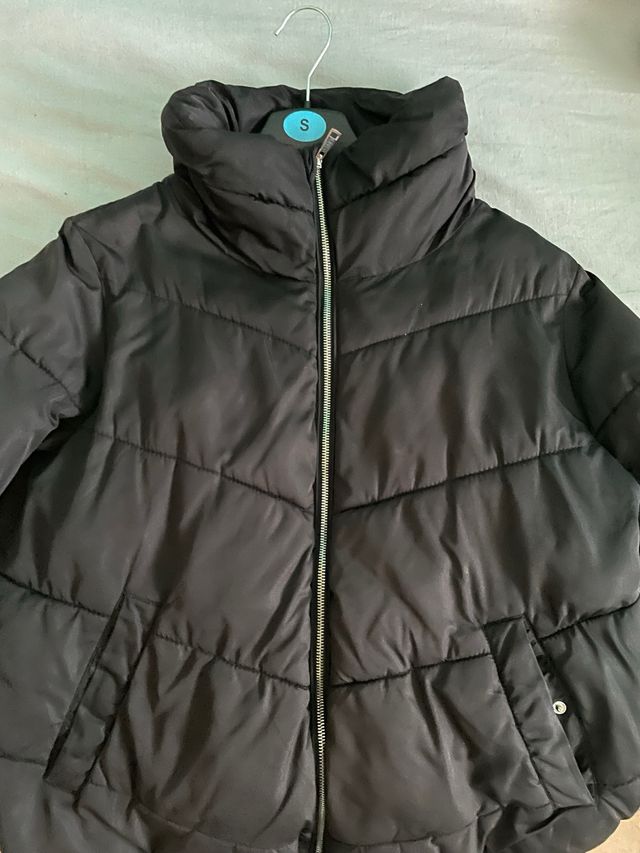 Chaqueta acolchada Stradivarius Talla L