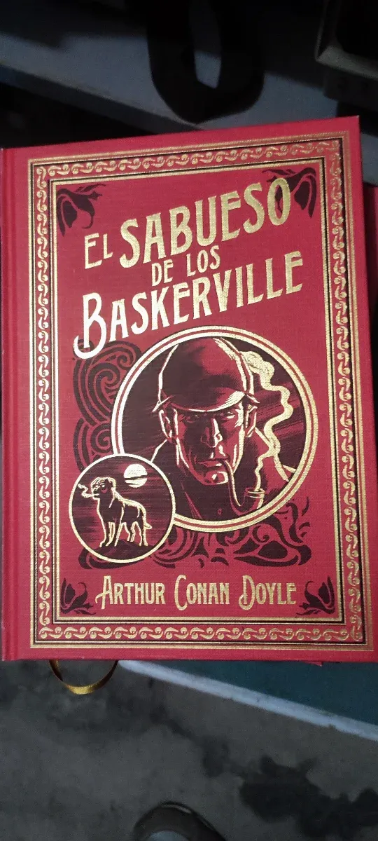 4 libros (La Isla del Tesoro) y  Regalo más libros