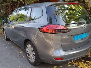 Opel Zafira Tourer 2015