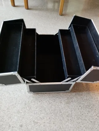 Maletín maquillaje profesional grande negro y plat