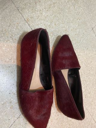 Zapatos burdeos pelo Cortefiel