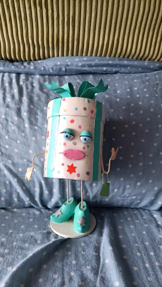 Objeto de decoración regalo con cara