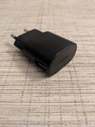 NOKIA LUMIA 610 – Scatola e presa USB originali