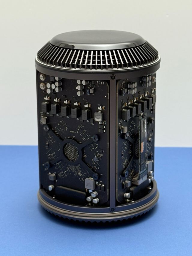Mac Pro 6.1 8-Core 3.0 GHz (2013)