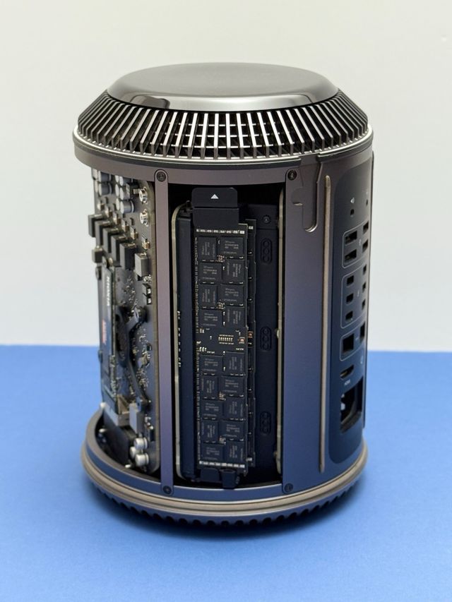 Mac Pro 6.1 8-Core 3.0 GHz (2013)