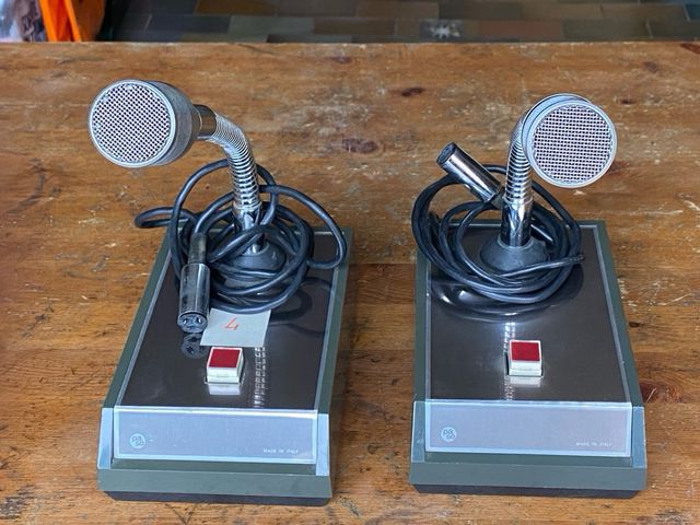 2 Microfoni Paso B22