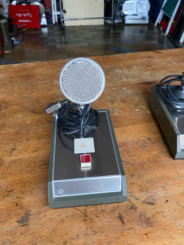 2 Microfoni Paso B22