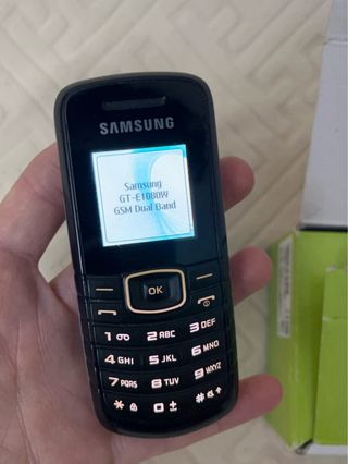 Samsung GT-E1080W Telefono Cellulare