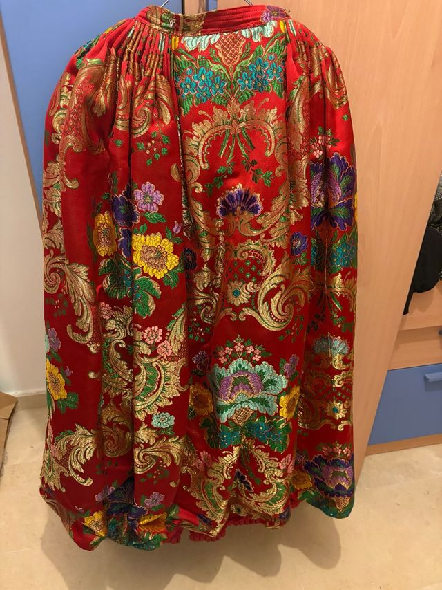 Alquiler/ venta Traje de Fallera Multicolor