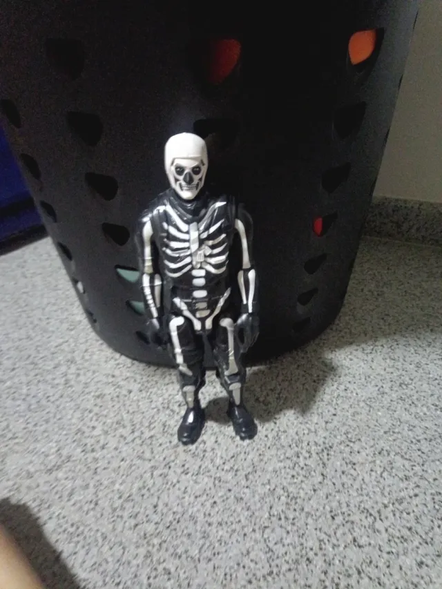 Figura Fortnite Skull Trooper