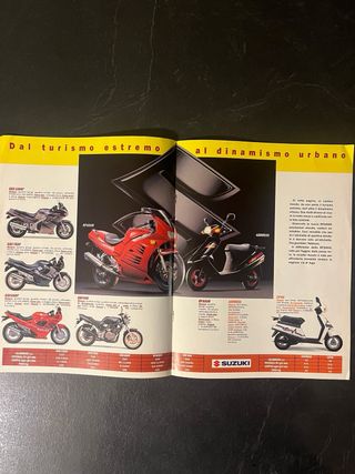 Depliant Suzuki Moto Vintage