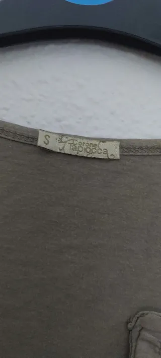 Camiseta beige/marrón talla S