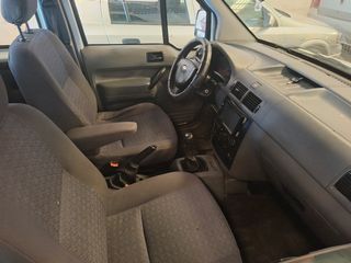 Ford Tourneo Connect 2005