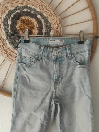 Lote 2 vaqueros pitillo grises talla 32