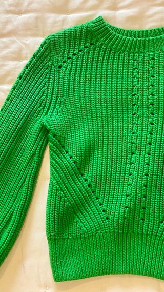 Jersey de punto verde color hierba