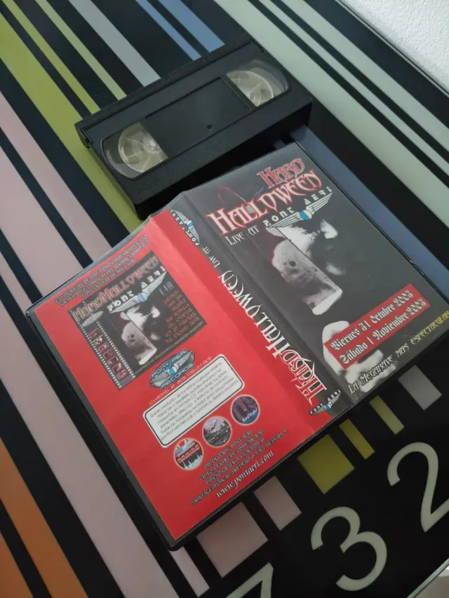 Cinta VHS "Hard Halloween Live at Pont Aeri"
