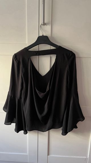 Blusa Zara Negra Manga Campana