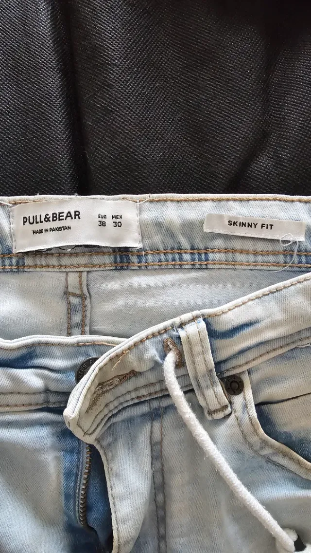 Pull&Bear Vaqueros Desgastados Azul Talla M