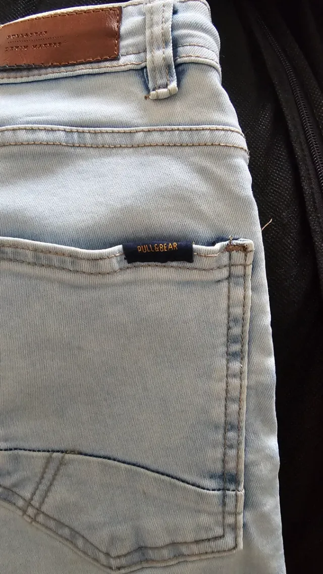 Pull&Bear Vaqueros Desgastados Azul Talla M