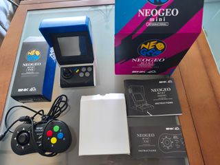 Neo Geo Mini + Mando Adicional (Sin Uso)