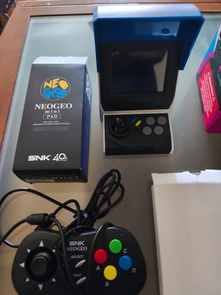 Neo Geo Mini + Mando Adicional (Sin Uso)