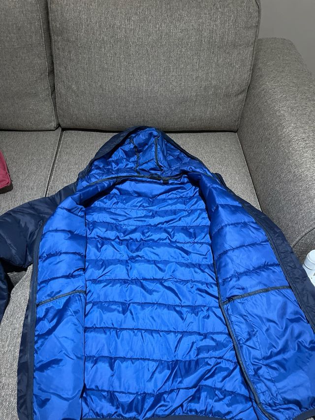 Abrigo acolchado azul hombre