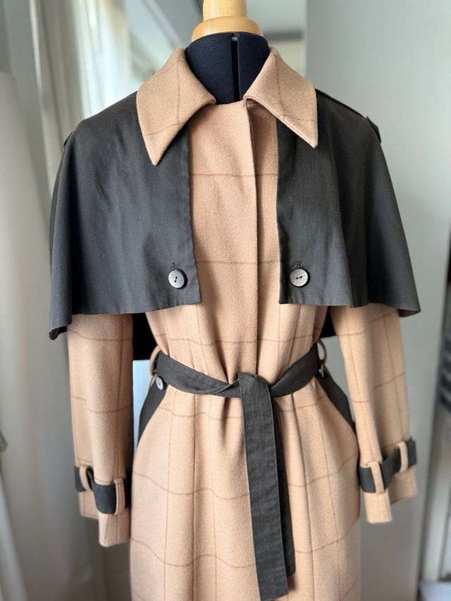 Exclusivo abrigo de alpaca de diseñador / Nuevo