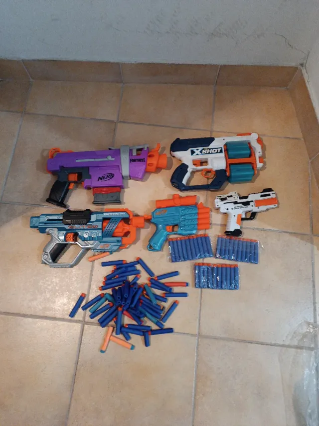Lote Pistolas Dardos Nerf y X-Shot