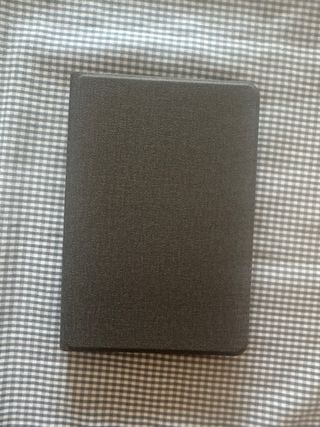 Tablet Android Negra con Funda