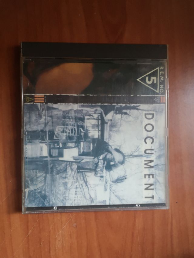 CD R.E.M. Document