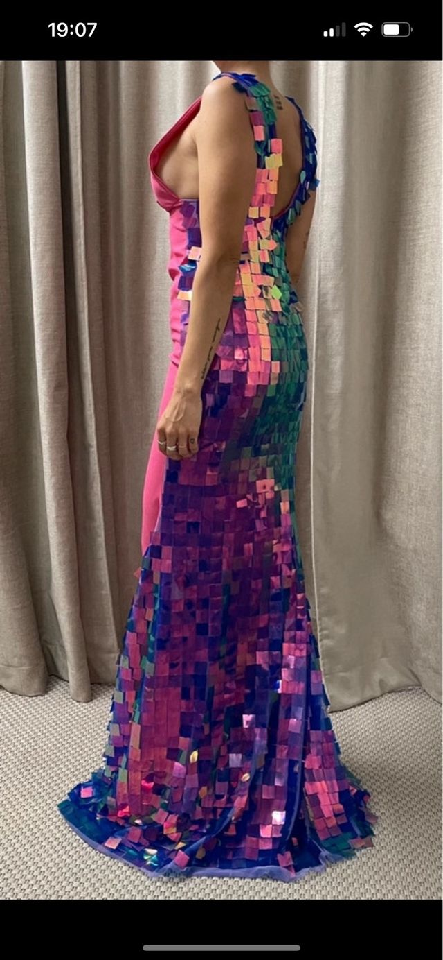 Vestido de fiesta lentejuelas morado y rosa