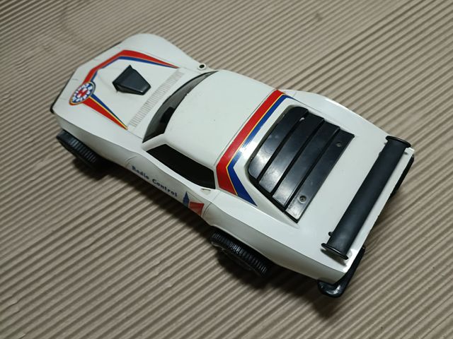 Coche Radio Control Chevrolet RICO Blanco
