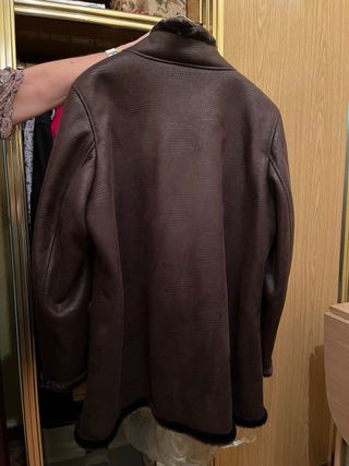 Abrigo Adolfo Domínguez Marrón