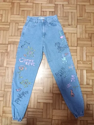Pantalones vaqueros customizados