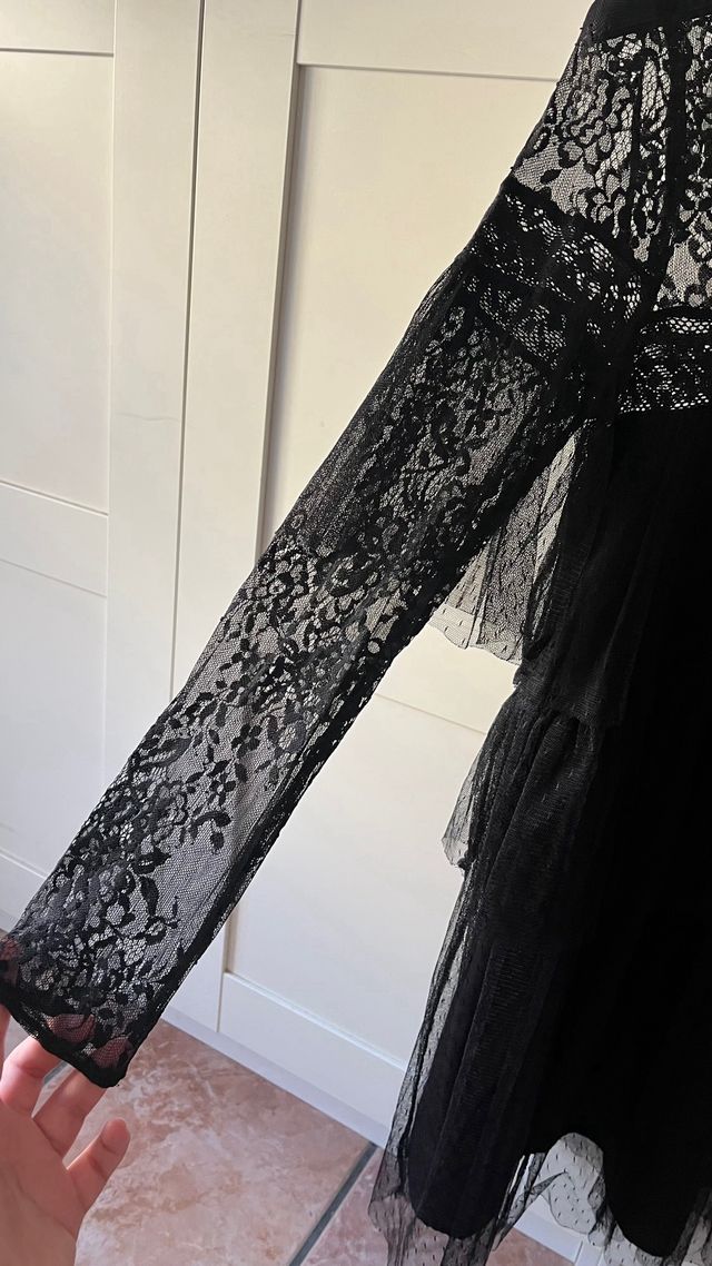 Vestido Zara Negro Encaje Tulle