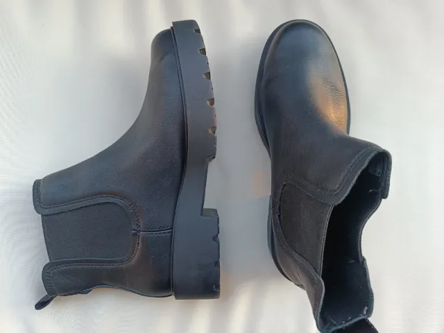 Botas UGG Chelsea Negras Mujer