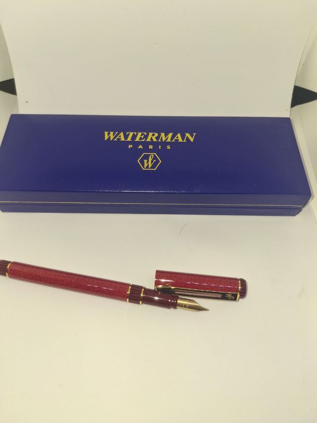 Pluma estilográfica Waterman Paris – Roja marmolad