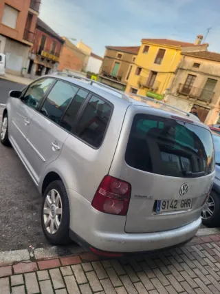 Volkswagen Touran 2009